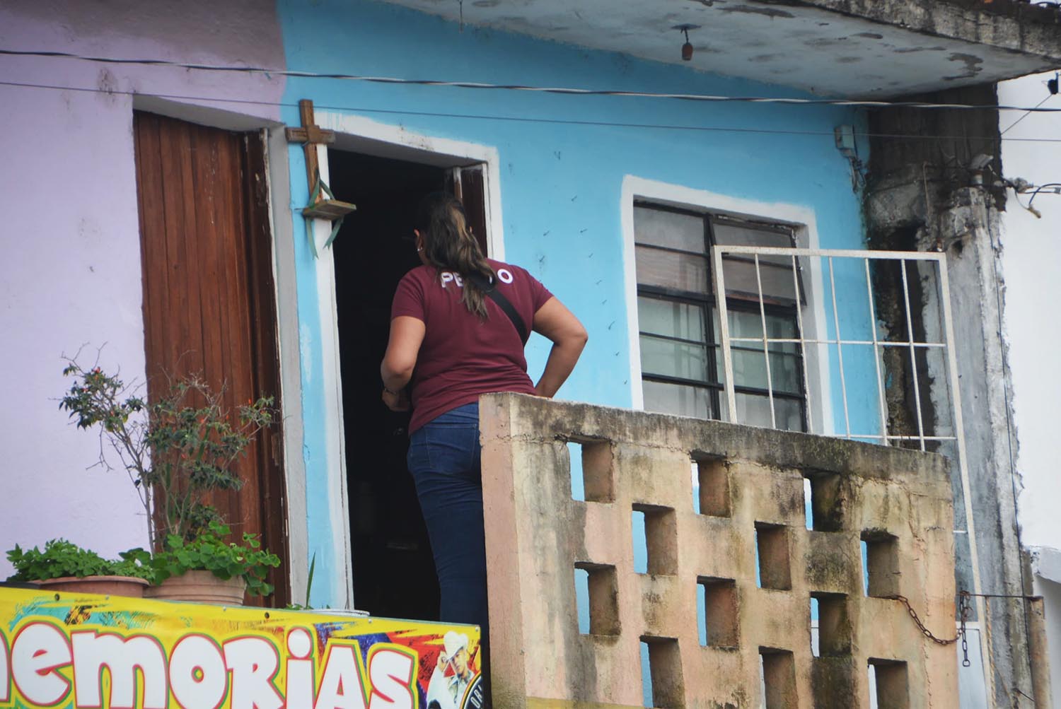 Niño muere ahogado al caer en una cisterna dentro de su casa