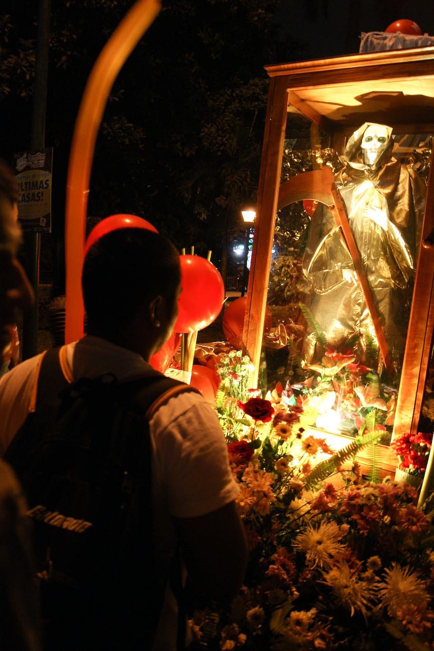 Los devotos de la Santa Muerte