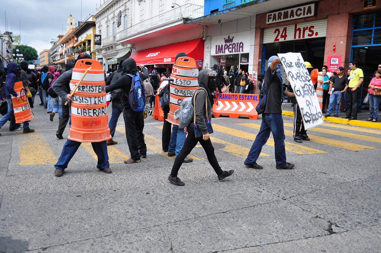 En memoria de los estudiantes normalistas de Ayotzinapa