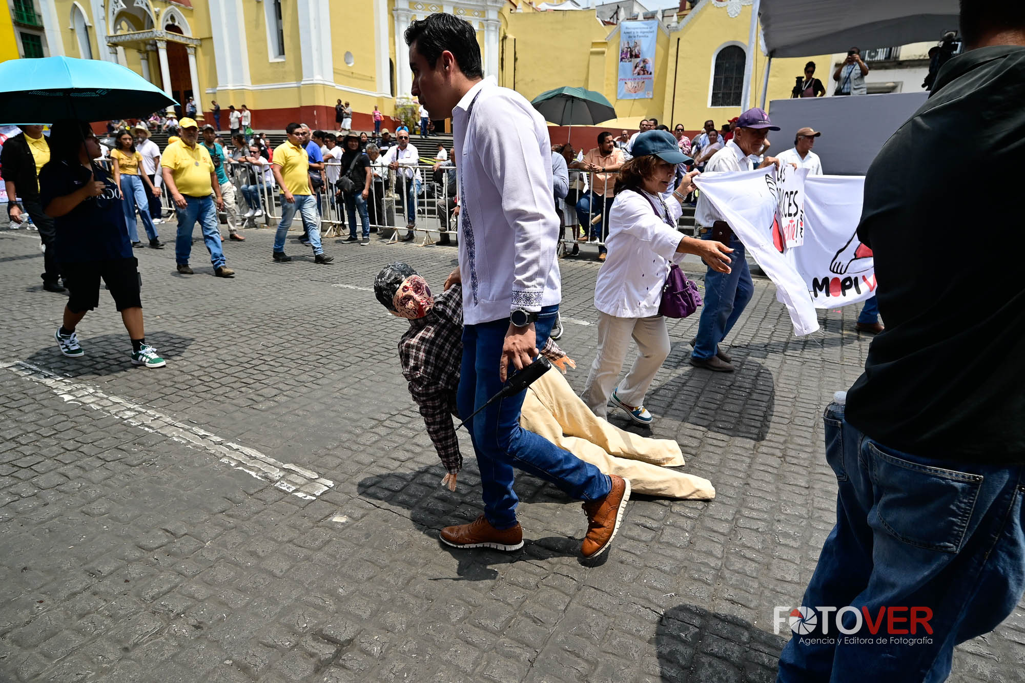 Desfile conmemorativo al Día del Trabajo