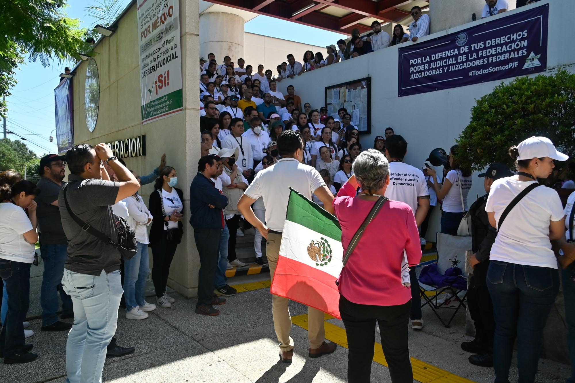 Paro  nacional contra la reforma al Poder Judicial