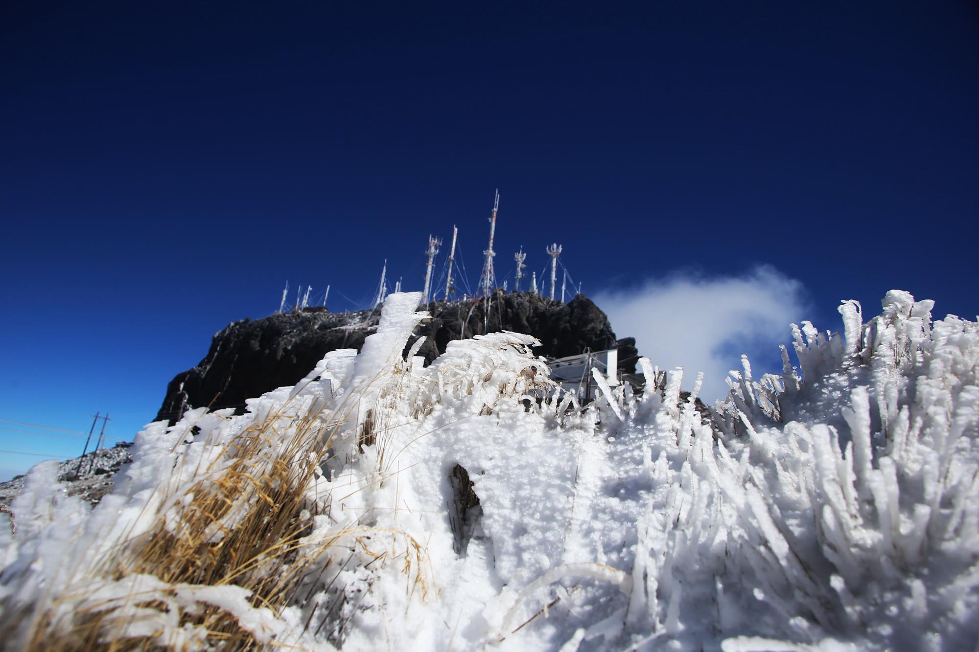 Se registra la cuarta nevada en el Cofre de Perote