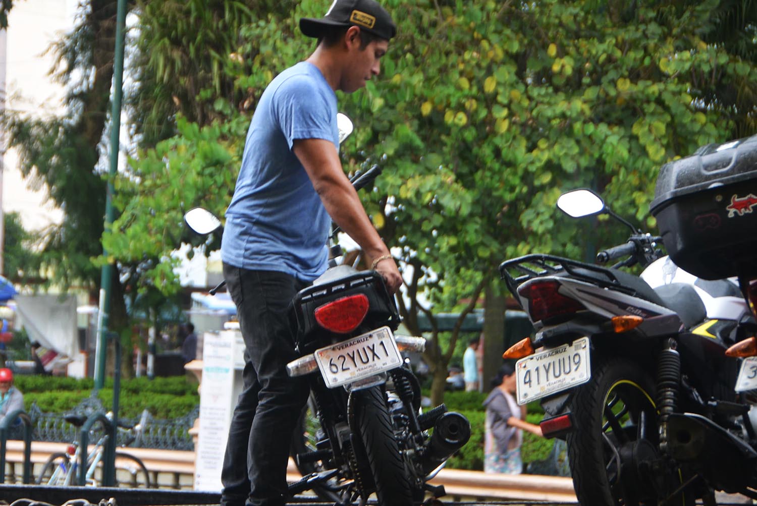 Operativo Motocicletas mal estacionada