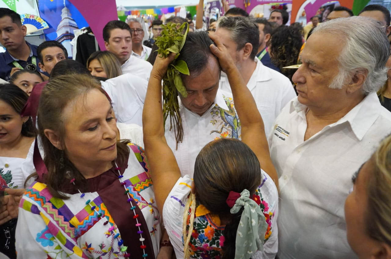 Tianguis Nacional de Pueblos Mágicos