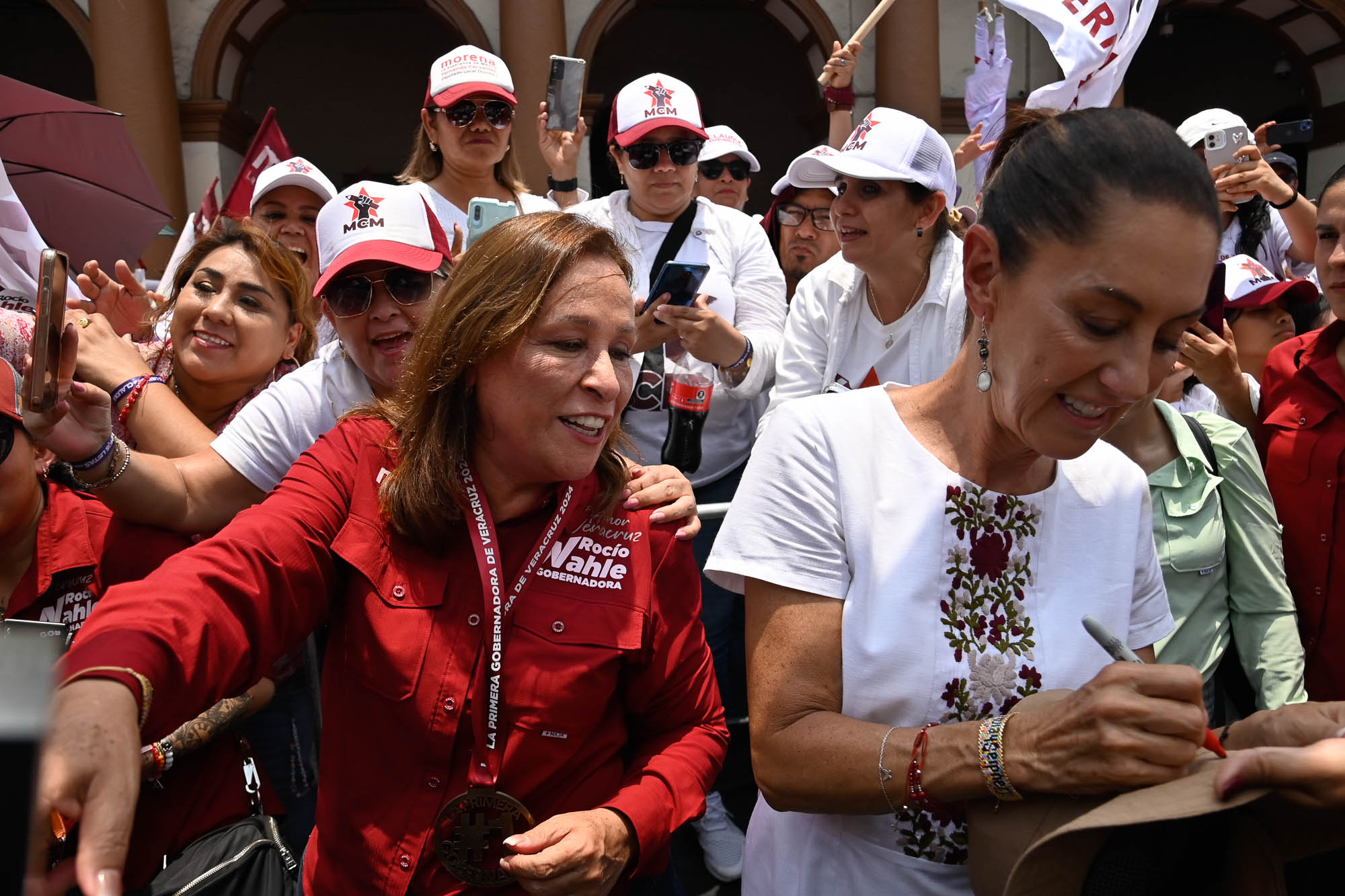 Claudia Sheinbaum Pardo y Norma Rocío Nahle García