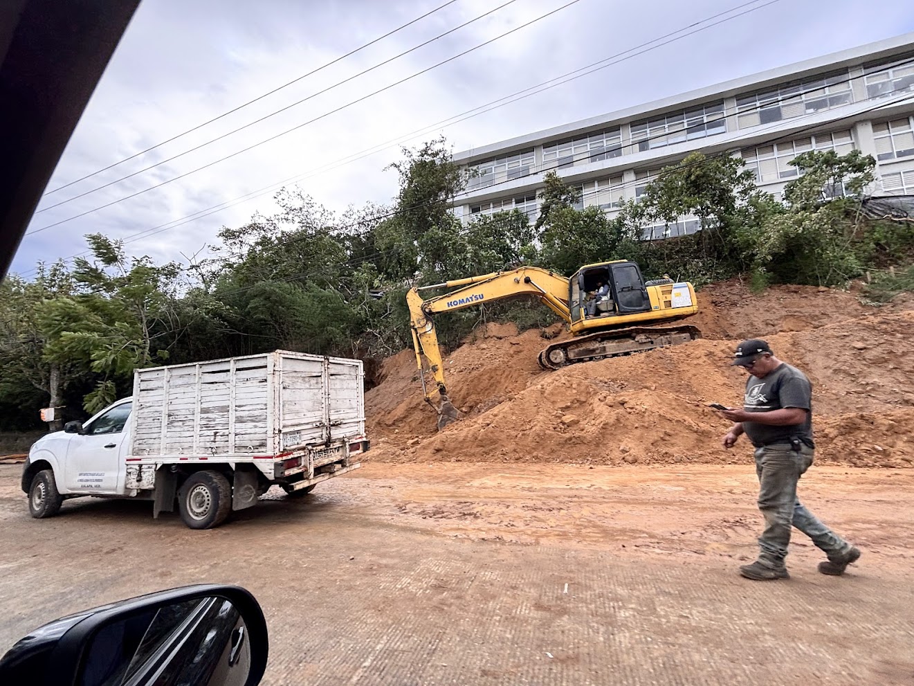 Deslizamiento de tierra edificio COABEV