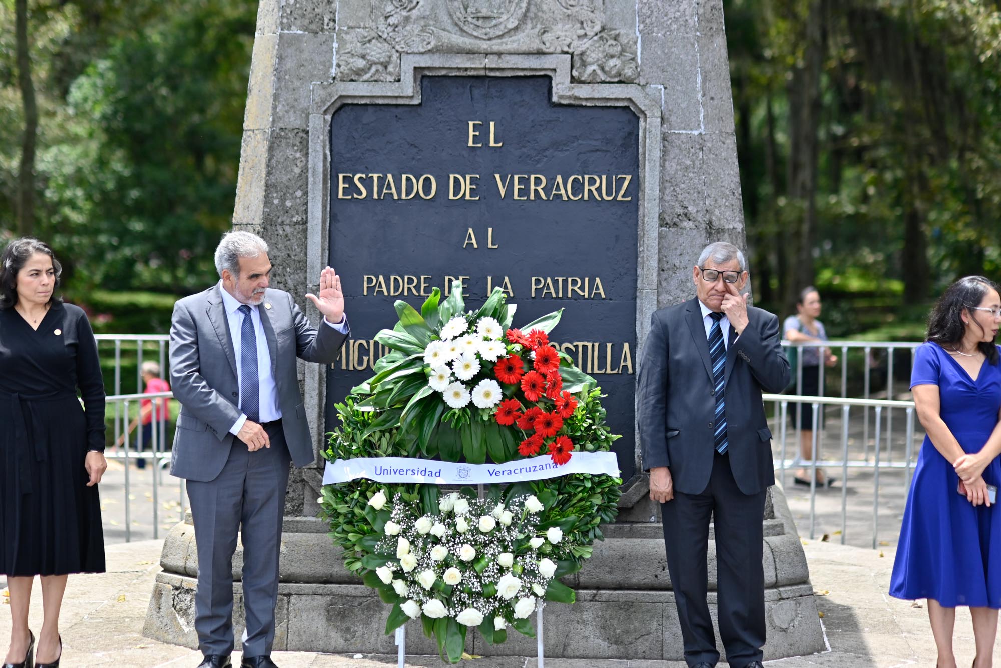 Guardia de honor Universidad  Veracruzna