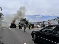 Incendio de camioneta