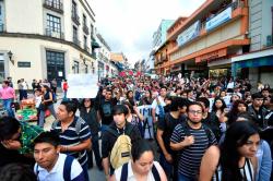 En memoria de los estudiantes normalistas de Ayotzinapa