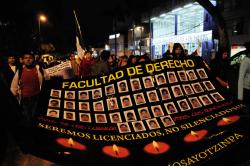 En memoria de los estudiantes normalistas de Ayotzinapa