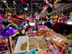 Mercado de la ciudad, listos para celebrar el Día de Muertos