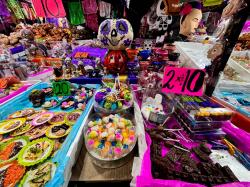 Mercado de la ciudad, listos para celebrar el Día de Muertos