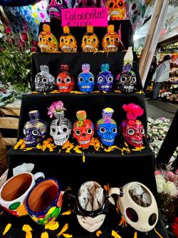 Mercado de la ciudad, listos para celebrar el Día de Muertos