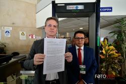 Arturo Castagné denuncia ante Fiscalía al Alcalde de Martínez con licencia, Rodrigo Calderón