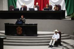 Entrega medalla y diploma "Adolfo Ruíz Cortines", al ciudadano Adolfo Ruíz Cortines