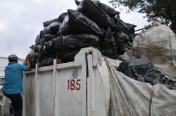 Camiones recolectores de basura o limpia pública